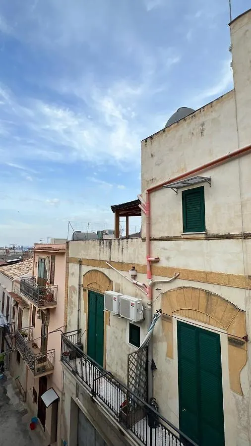 Zohra Vila Castellammare del Golfo Itália